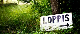 Tolvåringar drog kniv på loppis