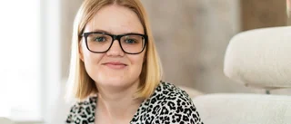 Kommunens plats till Johanna, 22: Bostad med äldre män