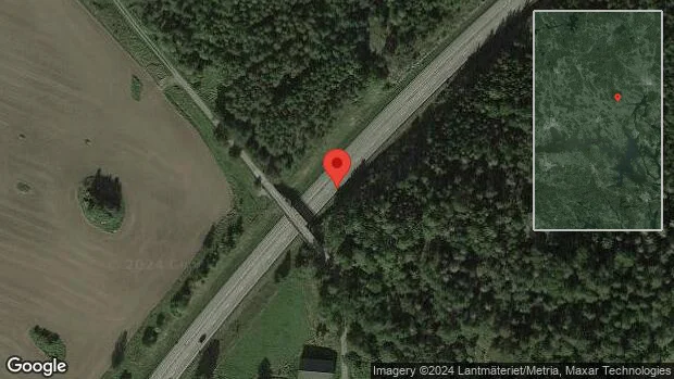 Stopp på väg 55 på grund av trafikolycka med en personbil