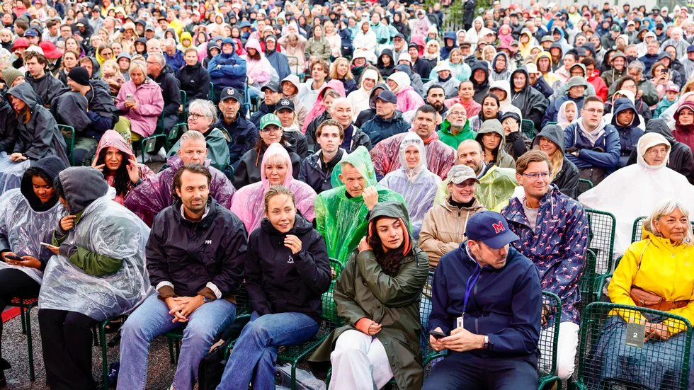 Publik under fjolårets upplaga av "Allsång på Skansen". Arkivbild.