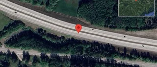 Stillastående fordon skapar problem på E20
