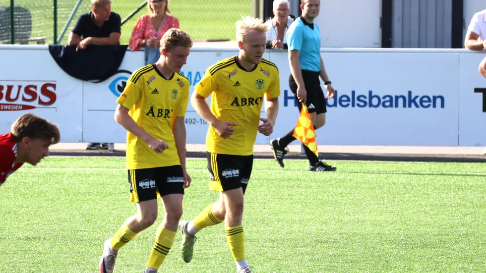 Noah Zeylon Thoresson till vänster var en av matchens allra bästa när VIF vann mot Vista. 