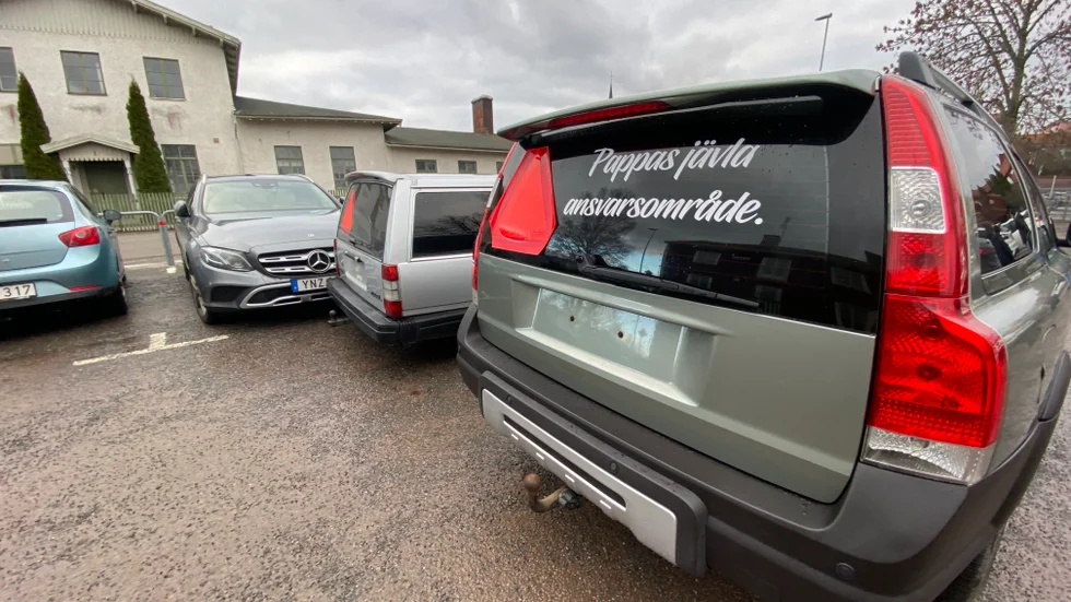 Gällivarepensionärer hyllar våra bilburna unga, och övriga också.