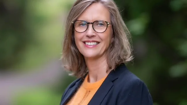 Lena Ridströms drivkrafter grundar sig i utveckling
"Jag vill alltid lära mig mer och är väldigt nyfiken. Jag är också tävlingsinriktad, man behöver noga vara det, man behöver vilja vara lite bätrre än de andra", säger hon.