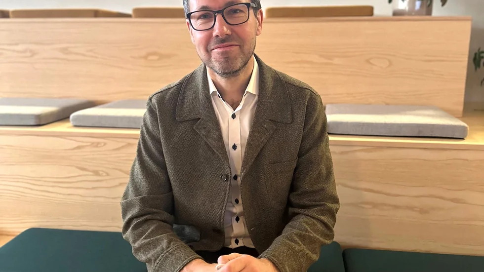 "Nästan alla yrken är ju bristyrken i dag, men om jag ska nämna ett för den som går och funderar på vad hon eller han ska välja så är ett hett tips att utbilda sig till operatör inom industrin" säger Peter Nilsson Sandlund.