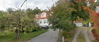 215 kvadratmeter stor villa i Nyköping såld för 10 850 000 kronor