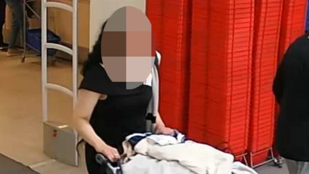 Kvinnan fyllde kundvagnen med märkeskläder och lämnade sedan Thun´s utan att betala. 