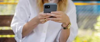 Så lurades kvinnorna – av lömskt sms från "Byggmax"