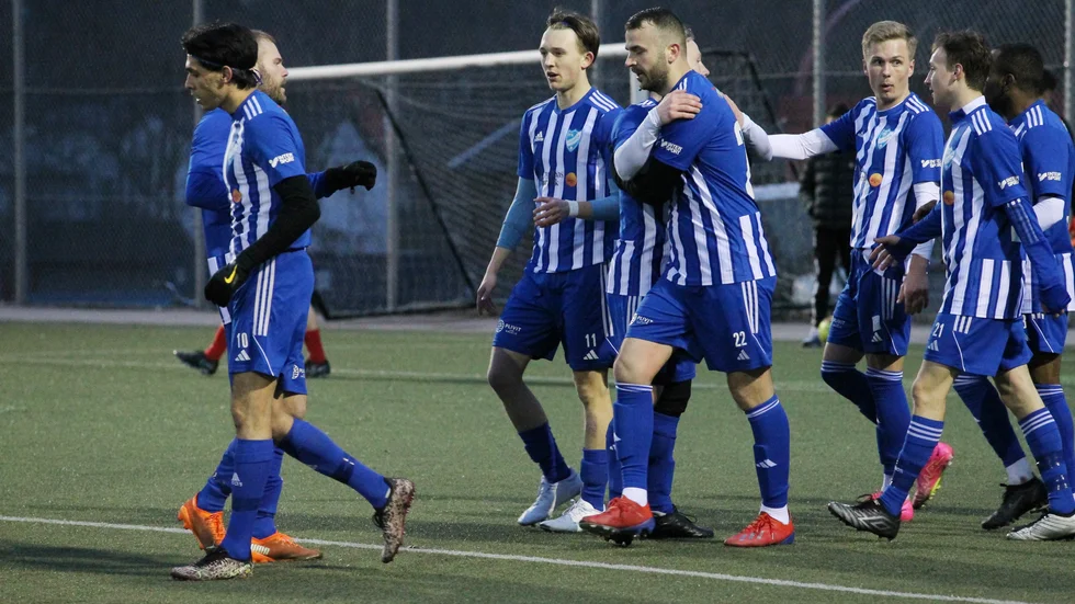 IFK Västervik spelar mot IFK Tuna på fredagskvällen.
