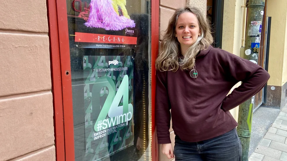 Sandra Jogenby i Teater Prego har hållit på med improvisationsteater länge. Den årliga festivalen Swimp i Uppsala ser hon som en höjdpunkt.