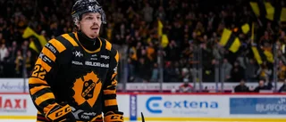 Jonathan Johnson öser in poäng – hyllar laget: "Grymt att se"