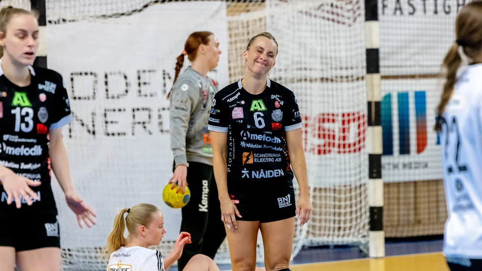 Emmy Nordmark och Boden Handboll kunde inte ta kvarserien mot Kungälv tillbaka till västkusten. 
