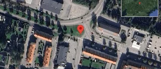 Singelolycka påverkar trafiken på väg 52 - ett körfält blockerat
