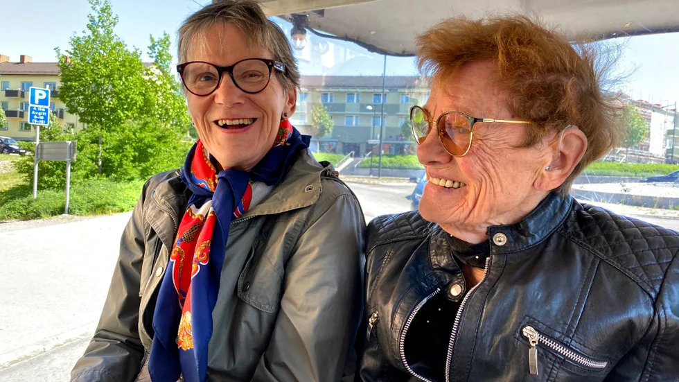 Barbro Nordqvist och Maj-Britt Bohm från Nämndemansgatan