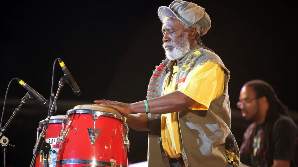 Burning Spear har betytt mycket för reggaefestivalen. Fröet till festivalen såddes 1999, när arrangörerna styrde upp en konsert med artisten. I år uppträder legendaren i Uppsala igen.