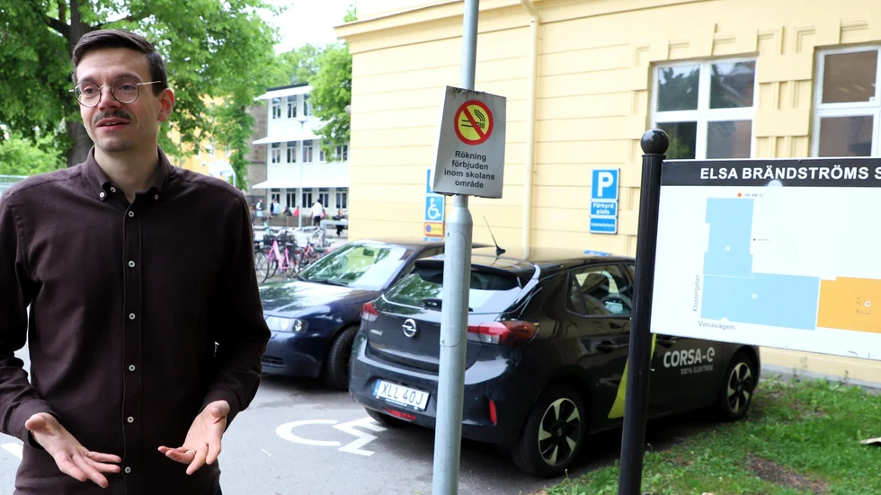 Vi har under det senaste året fattat beslut om att införa en akutskola i Linköping och vi har utökat antalet platser på resursskolorna, skriver Elias Aguirre (S).