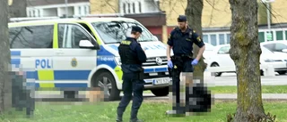 Försökte springa ifrån polisen – jakt i bostadsområde