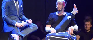 Humoristiskt och aktuellt