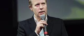 Eirik Stubø går – oro för Dramatens framtid