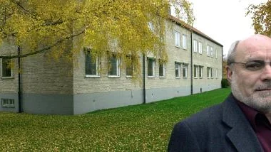 De nedlagda avdelningarna 19 och 20 inom det forna Birgittas sjukhus byggs inom ett år om till nya platser för rättspsyk, hoppas intendenten Kjell Andersson i Vadstena. Bild: CHRISTER ELDERUD