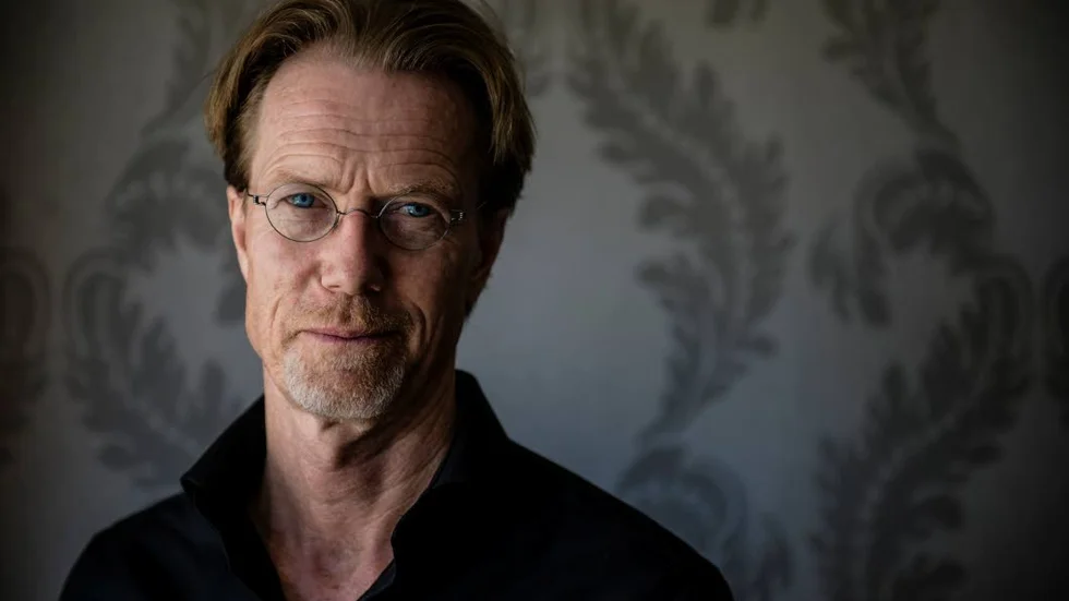 Anders Roslund är förväntansfull inför världspremiären på filmen ”Three seconds” som har spelats in i London och New York. ”Det är första gången på 43 år som en svensk bok blir film direkt från bok i Hollywood”, hävdar han.
