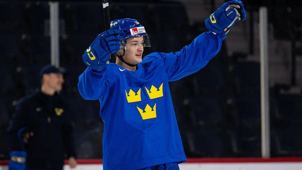 Fabian Wagner och hans juniorkronor fick jubla inte mindre än sju gånger när Sverige vann mot USA med hela 7-0 under natten till söndagen. 