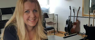 Musiklärare på läger med NBB