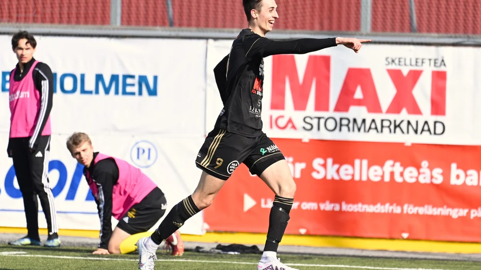 Den offensiva mittfältaren Henrik Lööf avgjorde mötet mot Luleå efter ett sent straffavgörande.