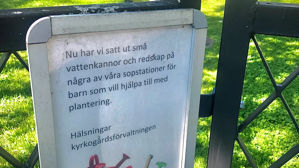 Ett bra initiativ från kyrkogårdsförvaltningen, tycker skribenten.