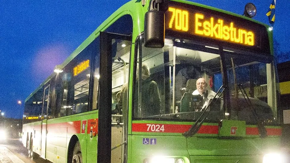Flexibla nattstopp kommer att införas som pilotprojekt på två av Eskilstunas nattbusslinjer någon gång efter sommaren.