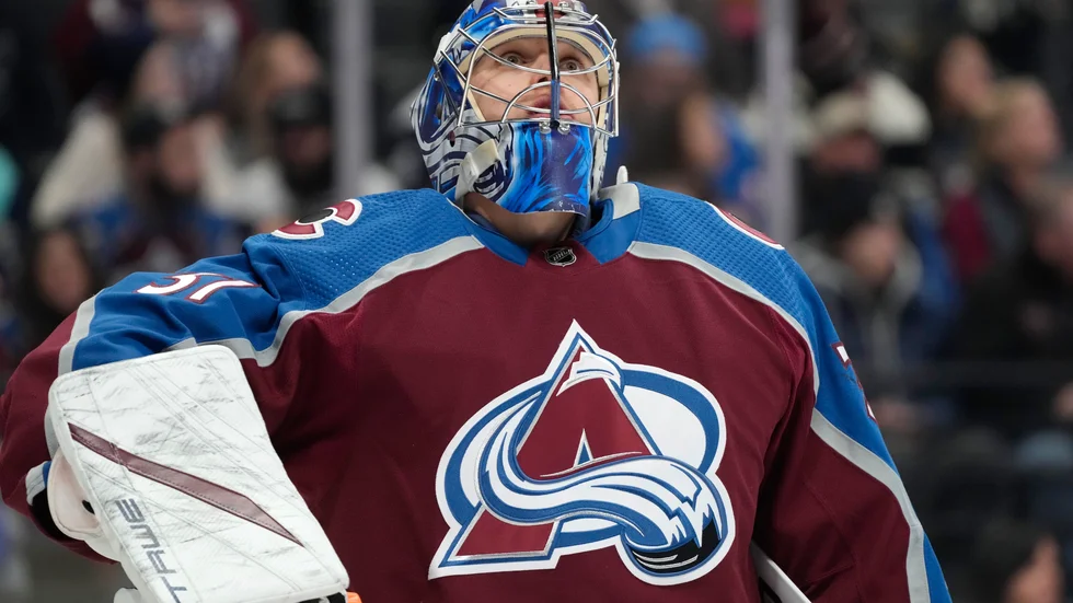 Jonas Johansson lämnar Colorado Avalanches organisation för spel i SHL och Färjestad. Arkivbild.