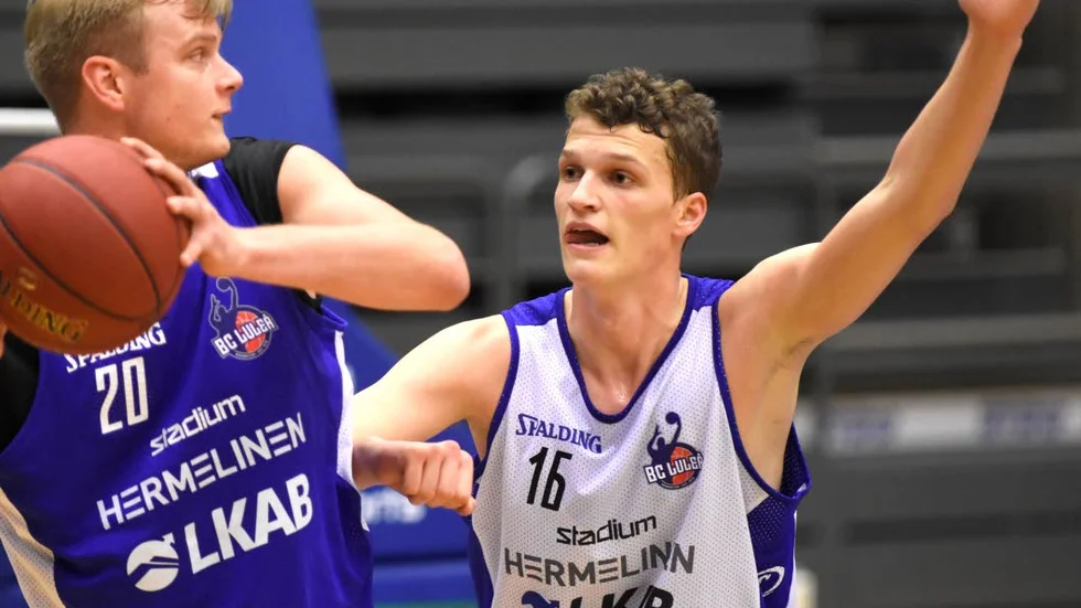 Tillbaka. Anton Kobylak-Berglund (16) är redo för sina första spelminuter i Luleå Energi Arena.