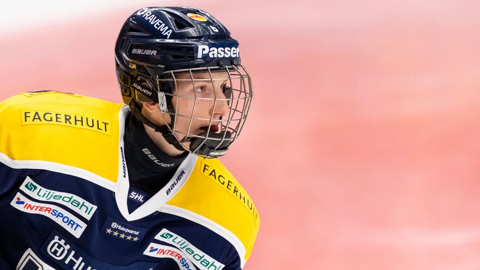 Backen Martin Brovall är klar för Linden.