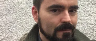 Premiär för ståuppklubb ikväll