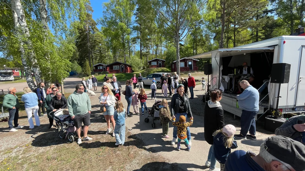 Nyligen tog Enköpings kommun över Bredsands camping, vilket firades med pompa och ståt.