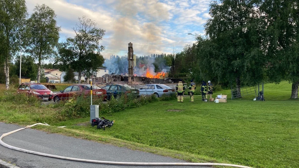 Folkets hus i Mörsil mellan Åre och Östersund totalförstördes vid en brand natten mot den 5 augusti. Arkivbild.