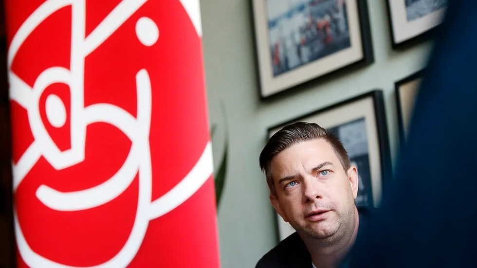 Kraft ska läggas på att rensa bort onödiga sysslor så att medarbetare i kommunens verksamhet kan ägna sig åt det de har utbildning för, skriver Jimmy Jansson (S).