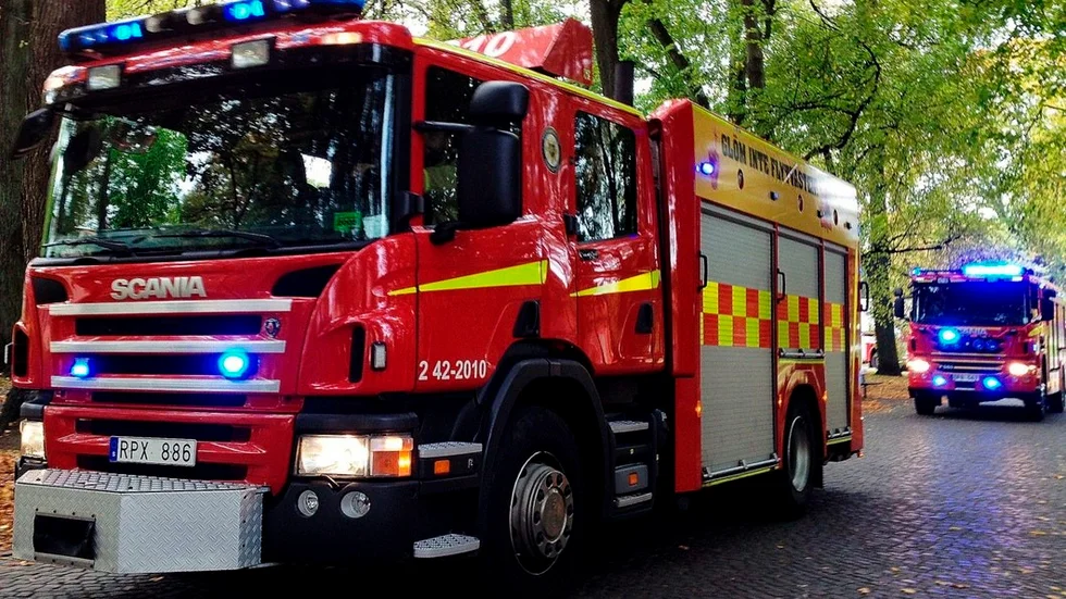 Om räddningstjänsten skulle larmas vid hjärtstopp skulle fler liv kunna räddas.  FOTO:  EK