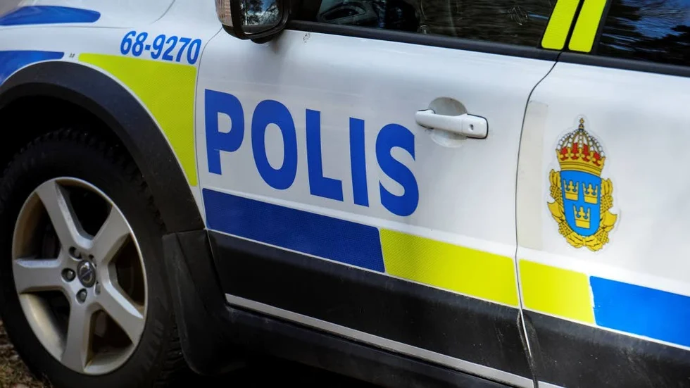 Bilen på bilden är inte samma som utsattes för sabotaget i Strängnäs.