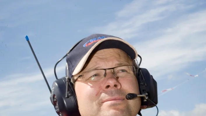 Christer Nystrand är ordförande i Katrineholms motorklubbs tävlingskommitté och arrangör för Drivers Open.