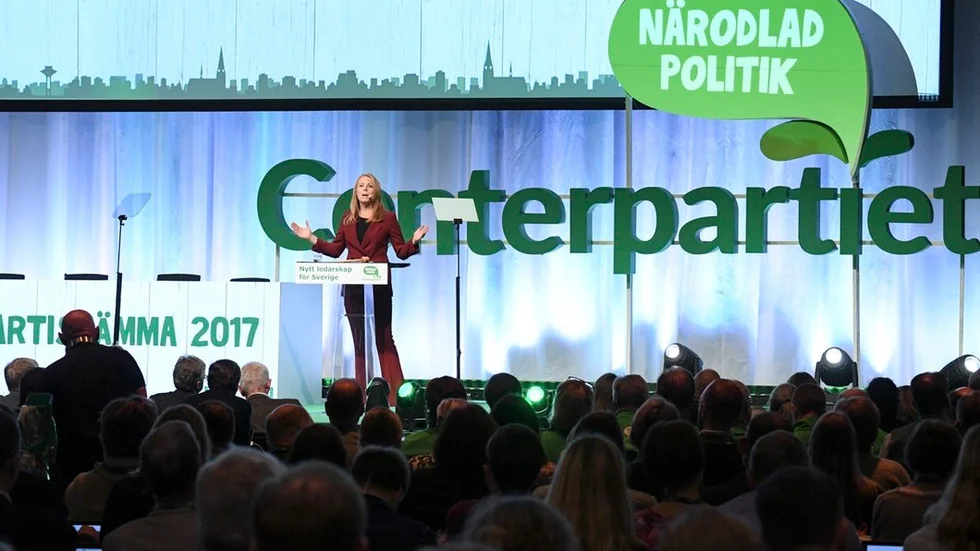 Åsa Tallroth vill att Centerpartiets politik när det gäller migration och ekonomi synas.  FOTO: JOHAN NILSSON/TT