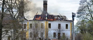 Regnaholms slott hårt drabbat av brand