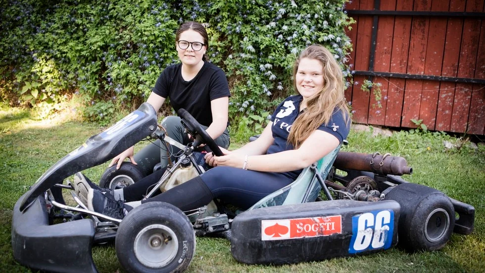 Moa och Madicken Swärd var på ett tvådagarsläger utanför Stockholm för bara motorintresserade tjejer. Arkivfoto: Stina Järperud