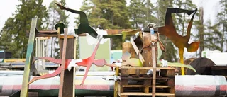 Omtvistat konstverk finner plats