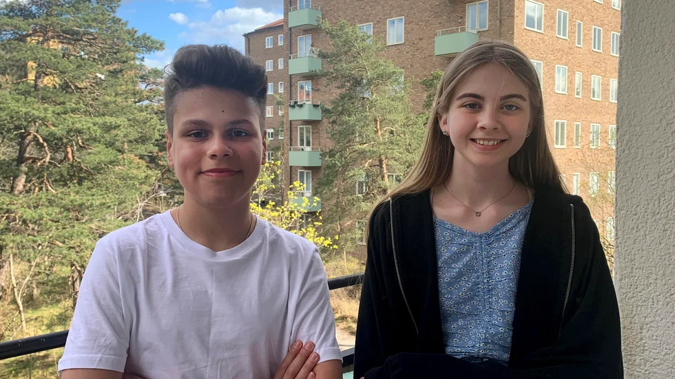 Theodor Velasco Macauley och Gry Eriksson spelar huvudrollerna i SR Barnradions sommarlovsmysterium ”Min bästa väns hemliga liv”.