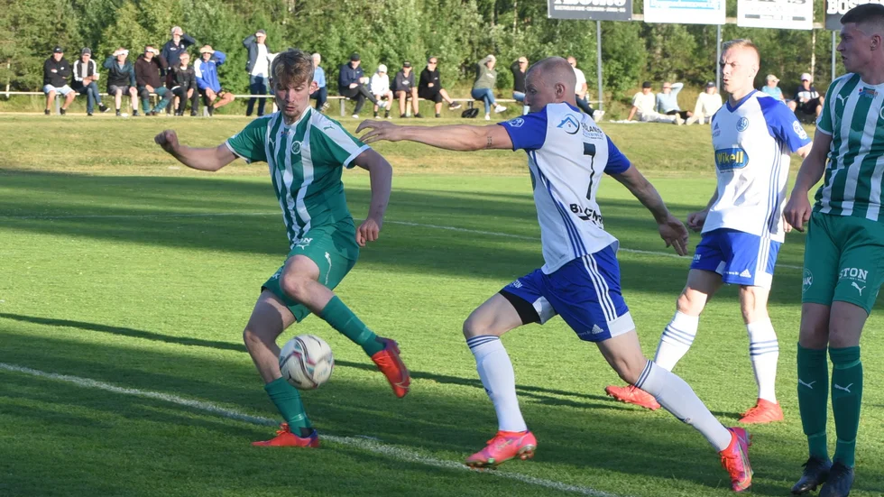 Johan Pettersson gjorde mål och gav Storebro ledningen borta mot Ruda, men det räckte ändå inte till poäng. 