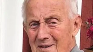 Arne Bäckström. 