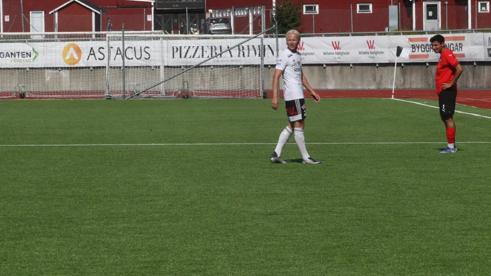 Simon Karlsson gjorde återigen en bra match för sitt Maif och får Sportens högsta betyg för andra matchen i rad.