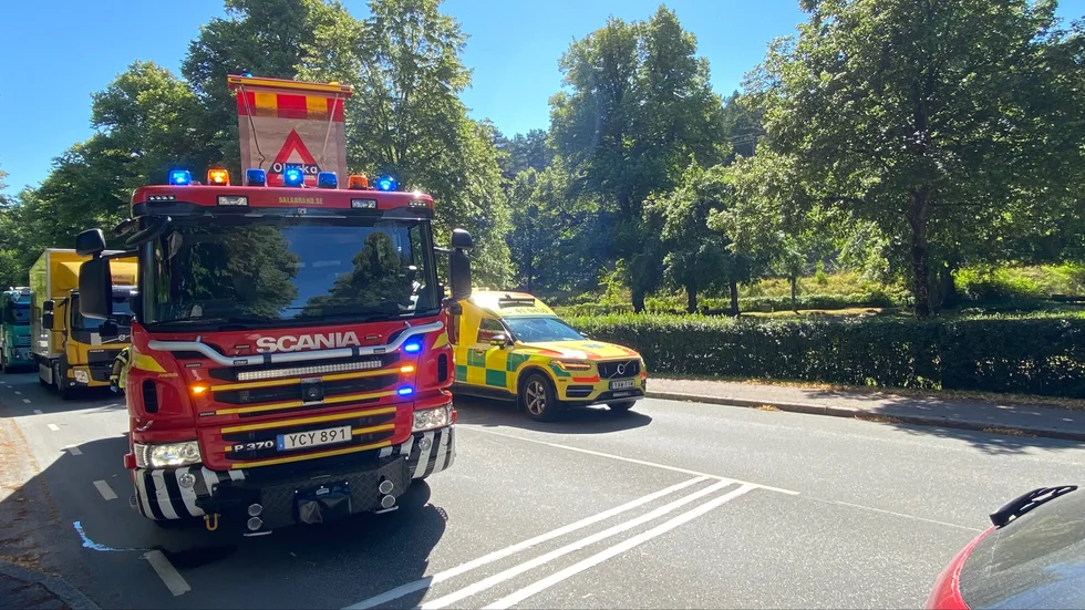 Under fredagen blev en person påkörd på Mariefredsvägen i Strängnäs.