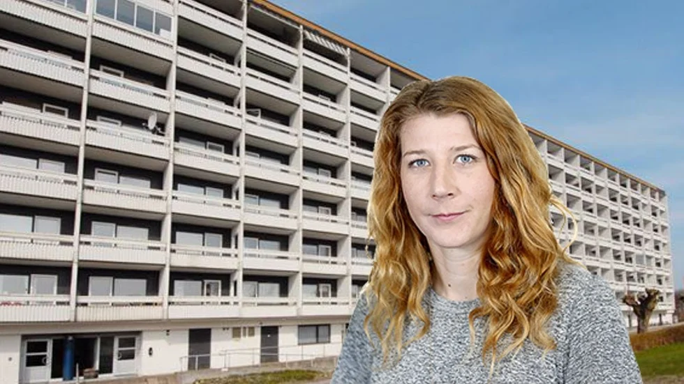 Dagens krönikör Anna Hansson i sina barndomskvarter.